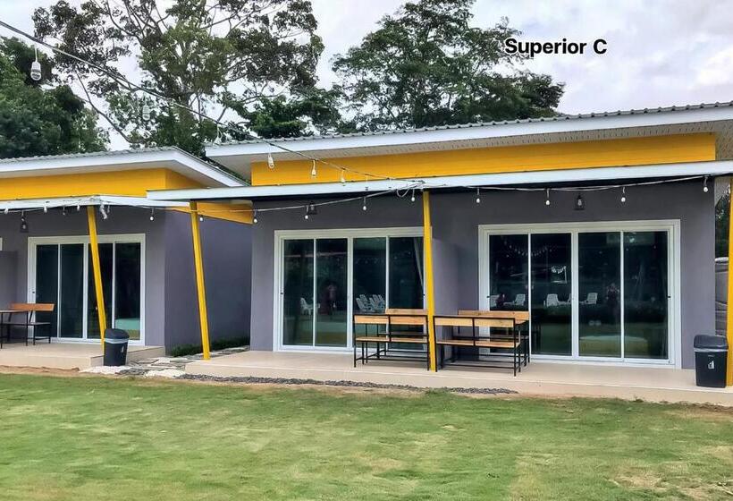 غرفة سوبيريور سرير كينج, The Toy Hoteru Resort Rayong