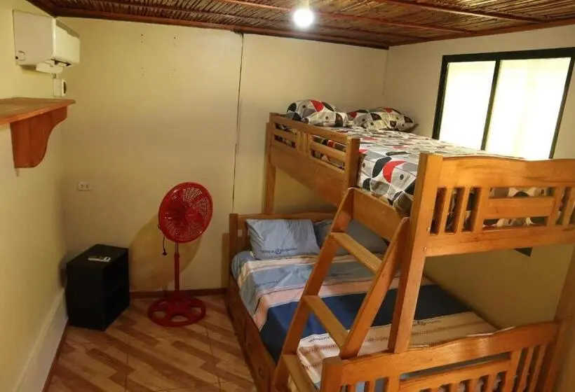 スタンダードルーム, Irakunumi Hostel