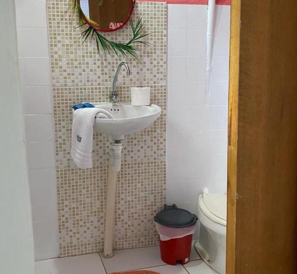 スタンダードルーム, Pousadinha Tia Chica Camburi