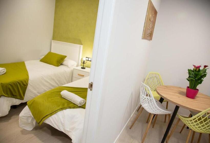 آپارتمان دلوکس 3 خوابه, Pregonero Urban Suites   Verde