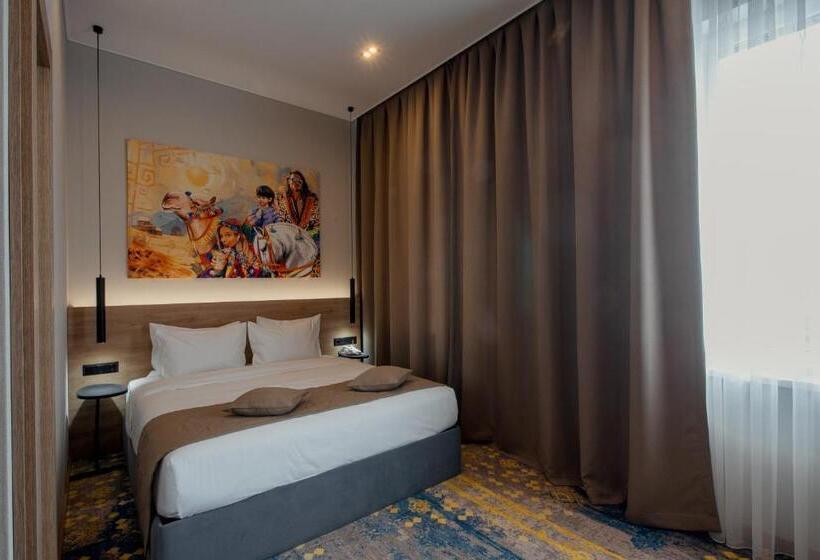 اتاق استاندارد با تخت بزرگ, Qazaq Hotel Premium