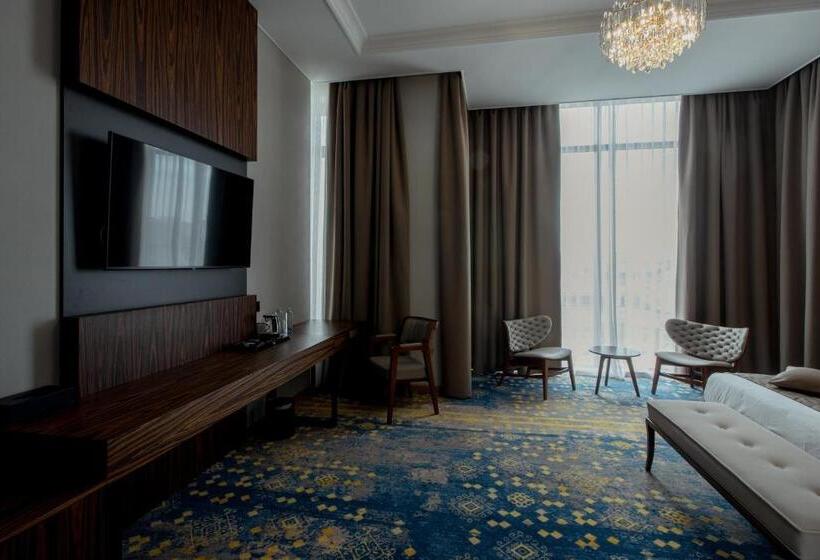 اتاق سوپریور با تخت بزرگ, Qazaq Hotel Premium