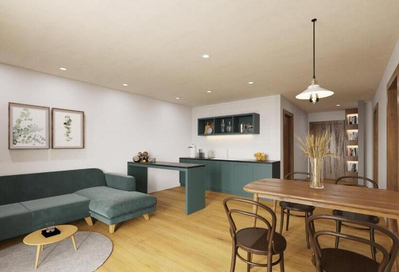 סוויטה משפחתית, Hofgut Antlas