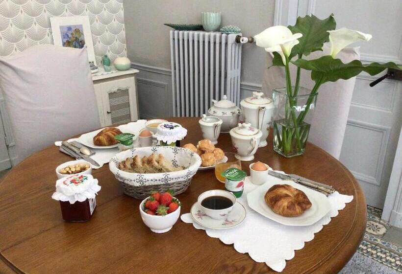 חדר סטנדרט, La Vie En Rose