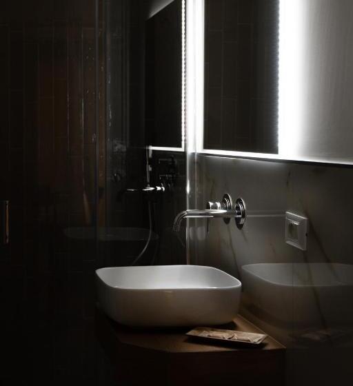 ファミリールーム, Ma Gra Ví