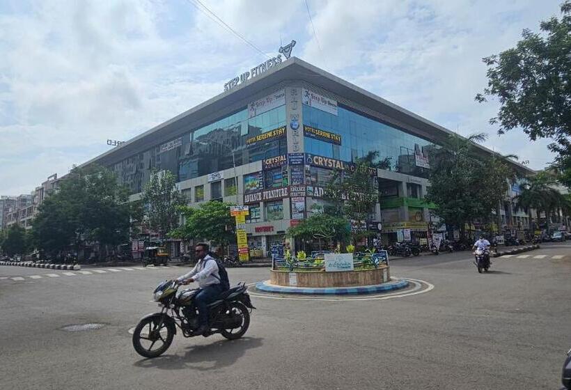 חדר סטנדרט לשלושה, Serene Stay