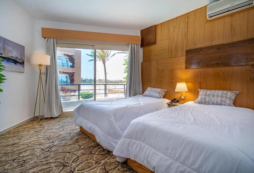 اتاق لوکس, Marina Plaza Resort Alamein