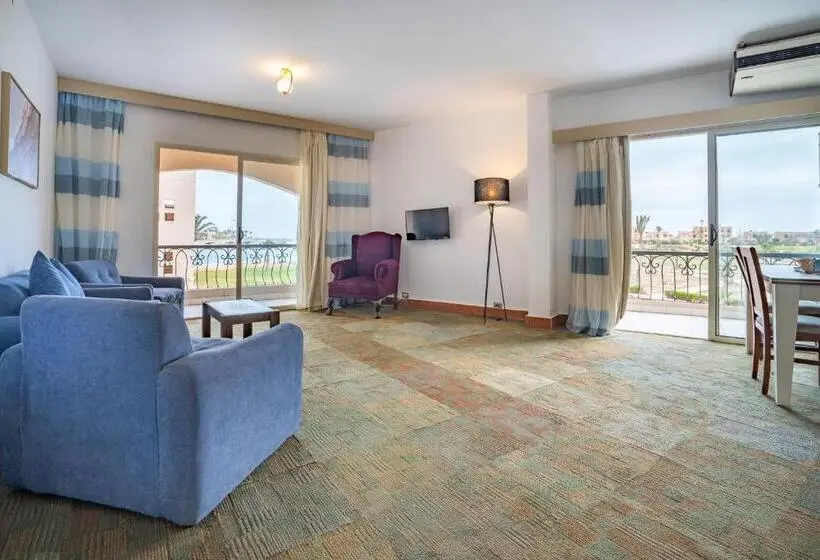 سوئیت 2 خوابه, Marina Plaza Resort Alamein