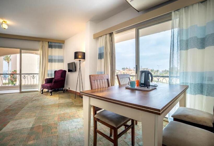 سوییت, Marina Plaza Resort Alamein