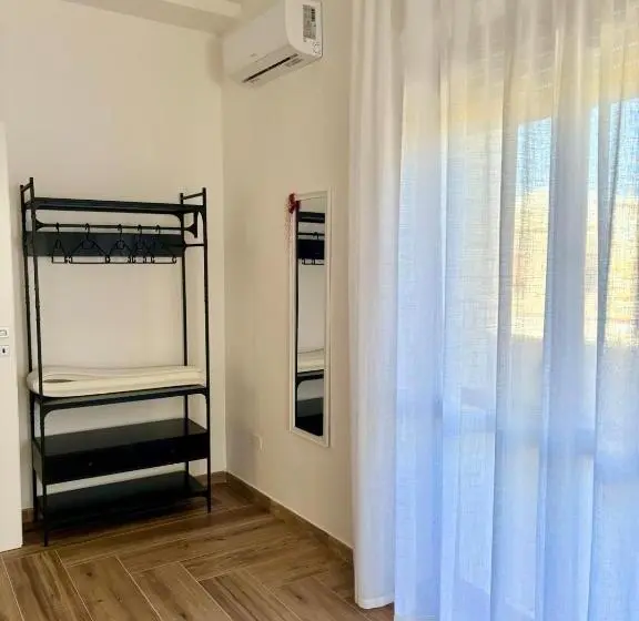 バルコニー付きデラックスルーム, Affittacamere Levante