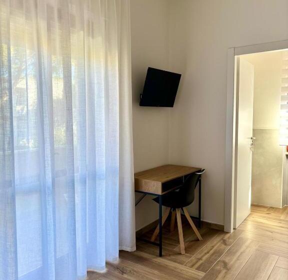 Номер Deluxe с Балконом, Affittacamere Levante