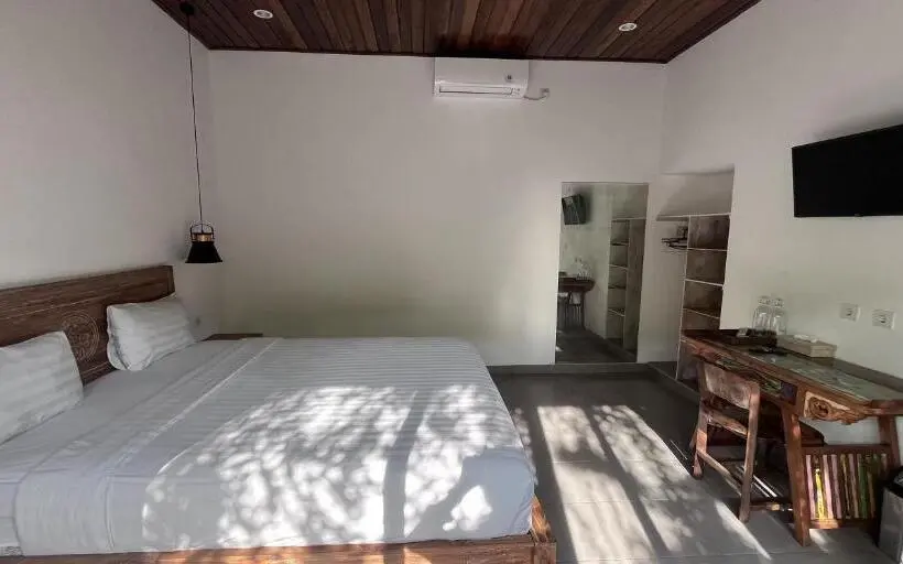デラックスルーム, Pis Bolong Canggu