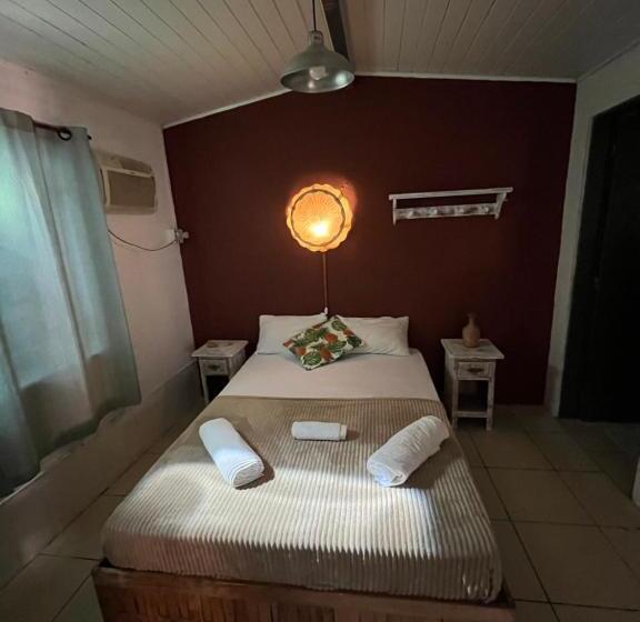 سوییت, Santo Hostel Paraty