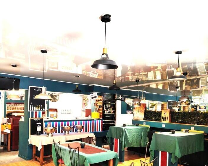 标准工作室, Appart Hôtel Le Combes