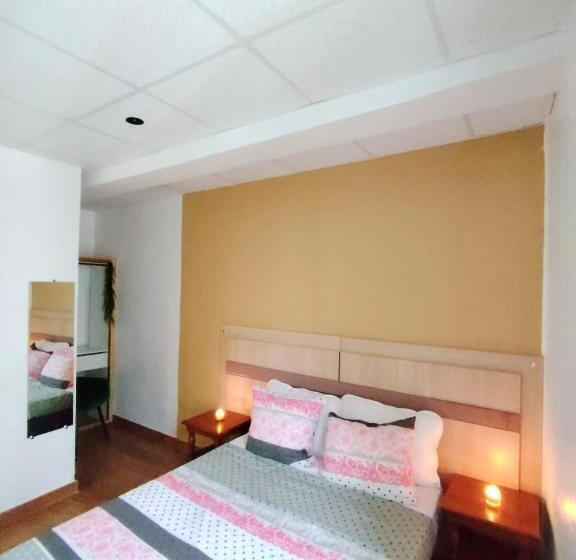 带1个卧室的豪华公寓, Appart Hôtel Le Combes