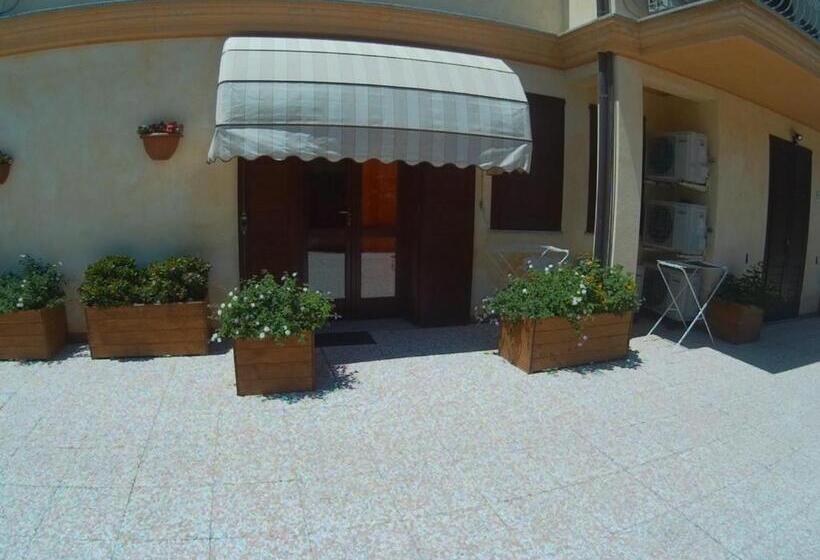 اتاق استاندارد, B&b Crisalide