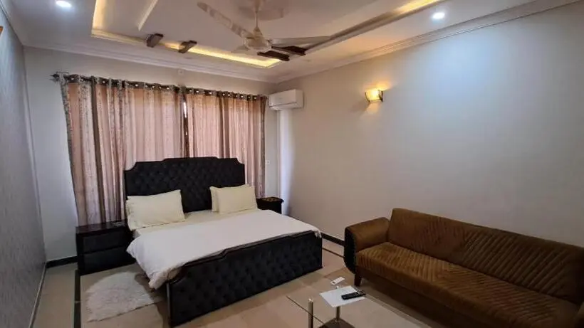 اتاق استاندارد با تخت بزرگ, Concept Guest House