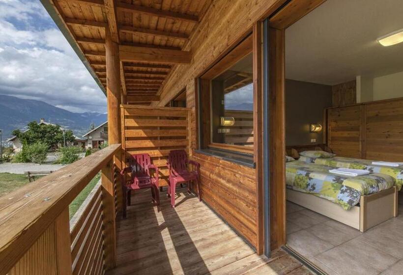 带阳台标准四人间, Domaine De Val Ubaye