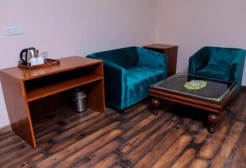 エクゼクティブルーム, Amritara Social Palace, Uttarkashi