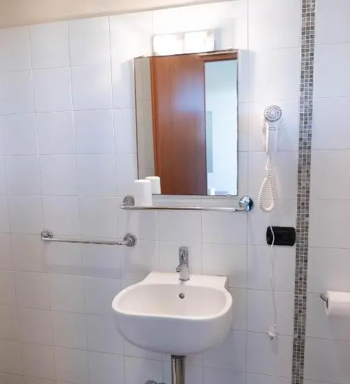 スタンダード4人部屋, Bagno Lunezia