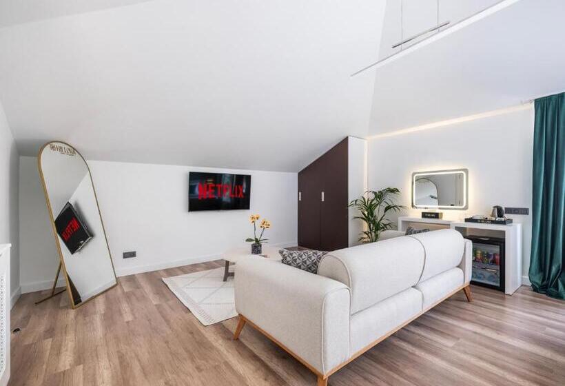 Люкс Кровать Кинг, Hillora Hotel Buyukada