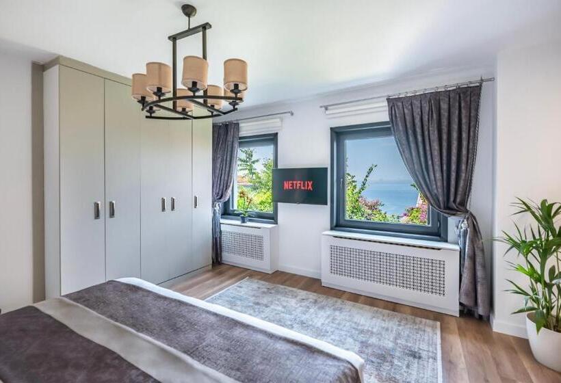 סוויטת ג'וניור נוף לים, Hillora Hotel Buyukada