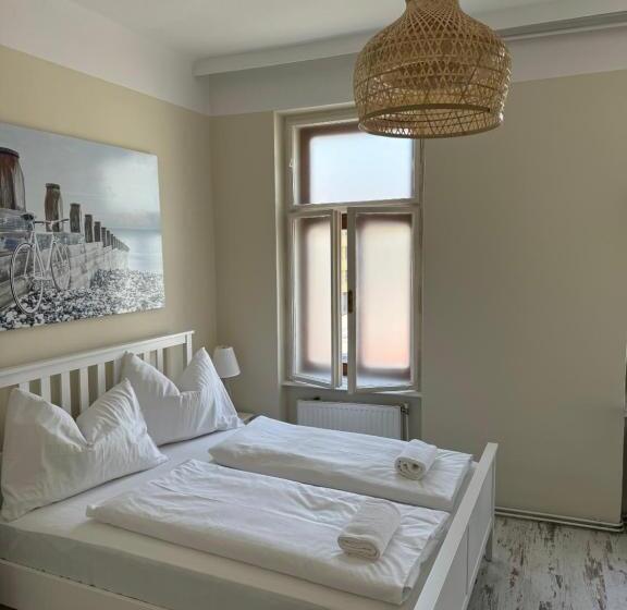 اتاق استاندارد, Schönbrunn