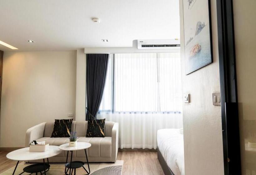 غرفة ديلوكس سرير كينج, Indigo Hotel Hatyai