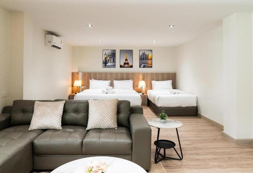 غرفة قياسية ثلاثية, Indigo Hotel Hatyai