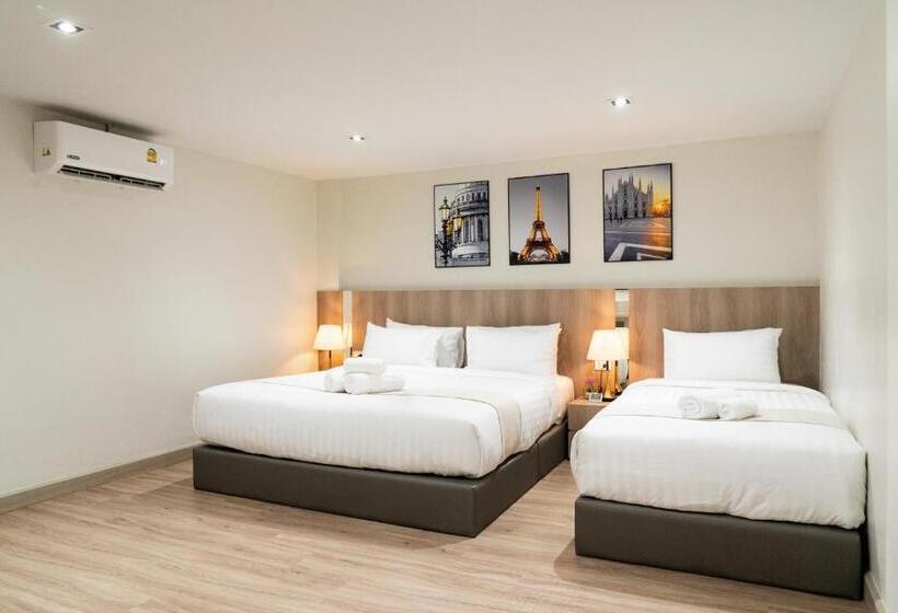 غرفة قياسية ثلاثية, Indigo Hotel Hatyai