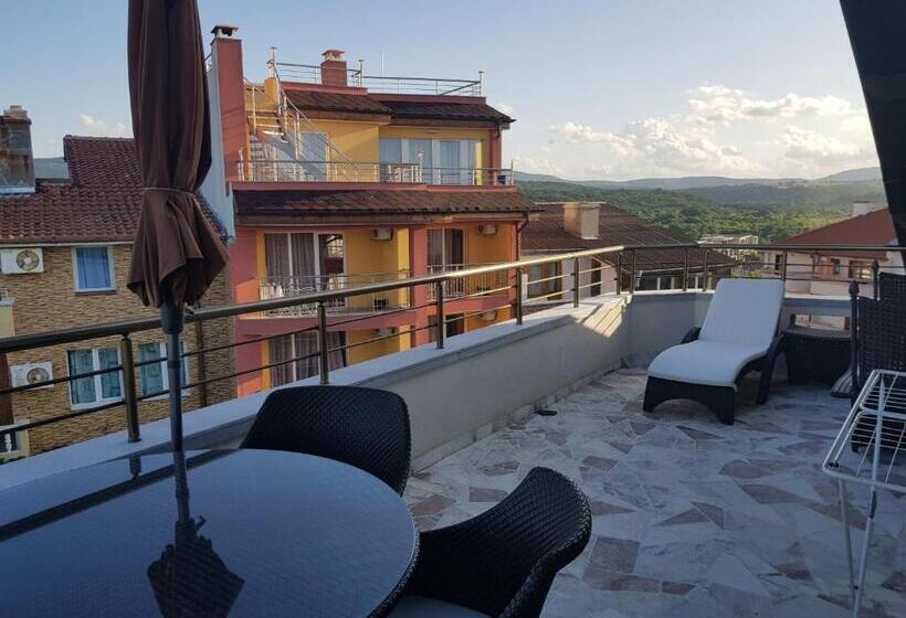 Студия Deluxe, къща за гости зоя