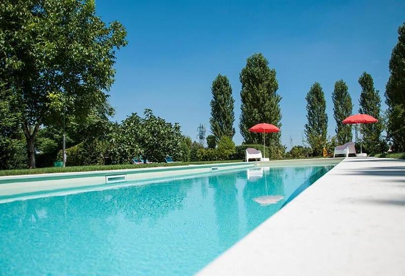 آپارتمان لوکس 1 خوابه, Affascinante E Rilassante Appartamento Con Piscina