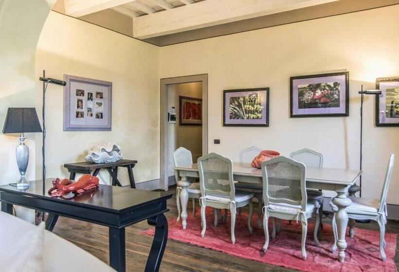 آپارتمان لوکس 1 خوابه, Affascinante E Rilassante Appartamento Con Piscina