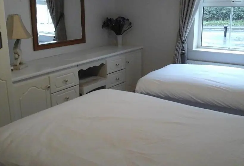 １階の１ベッドルームアパートメント, Connollys Apartment Doohamlet Castleblayney