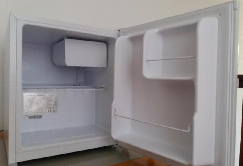 اتاق خانوادگی با سرویس بهداشتی مشترک, Hostel By Guest House Izola