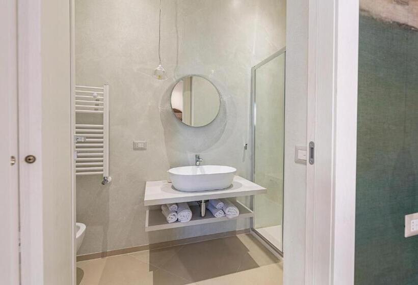 غرفة قياسية مزوَّدة بشُرفة, Palazzo Albergamo