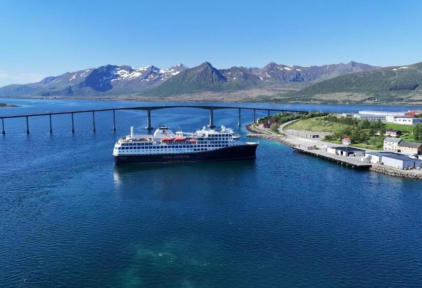 Номер Стандарт Совместная Ванная, Risøyhamn Kafe