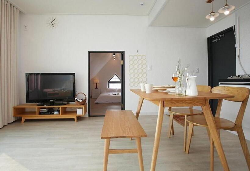 غرفة قياسية, Taean Gonggan 487