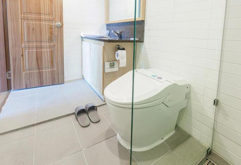 Chambre Quadruple Standard, Taean Beach Resort Pension