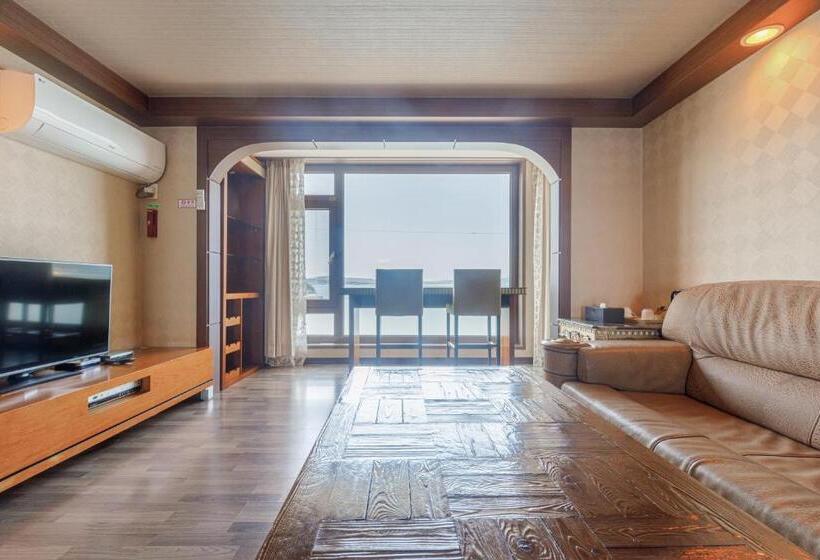 Chambre Familiale, Taean Beach Resort Pension