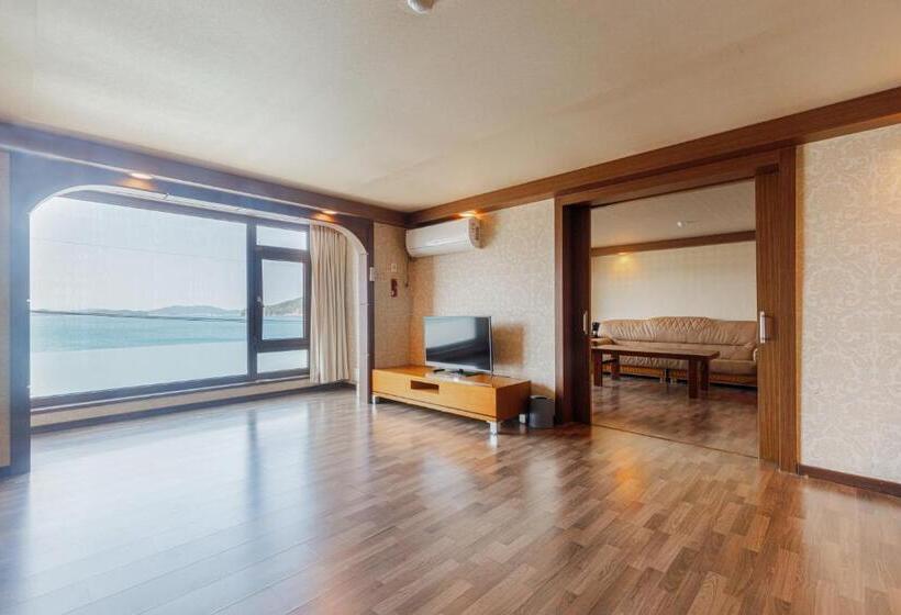 Chambre Familiale, Taean Beach Resort Pension