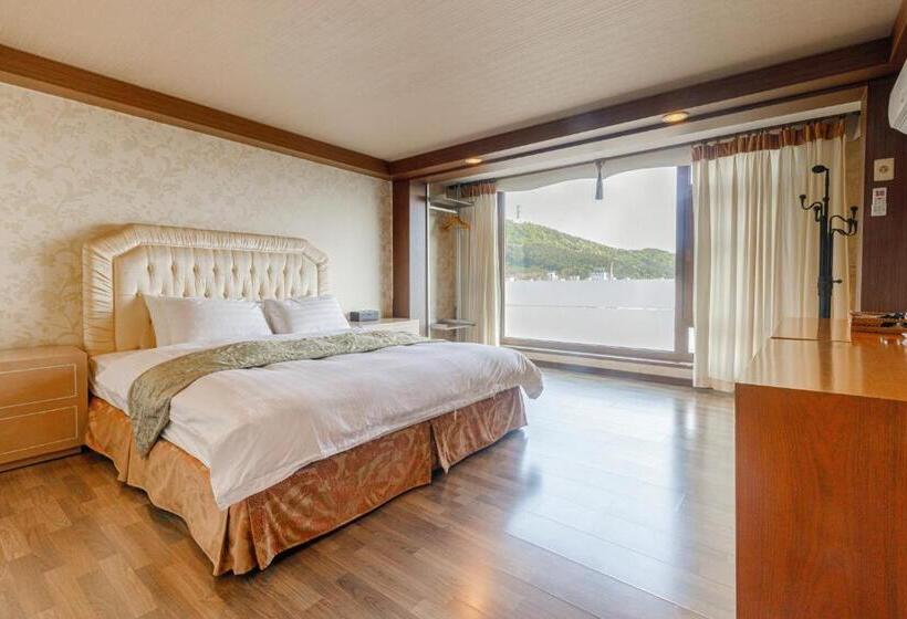 패밀리 룸, Taean Beach Resort Pension