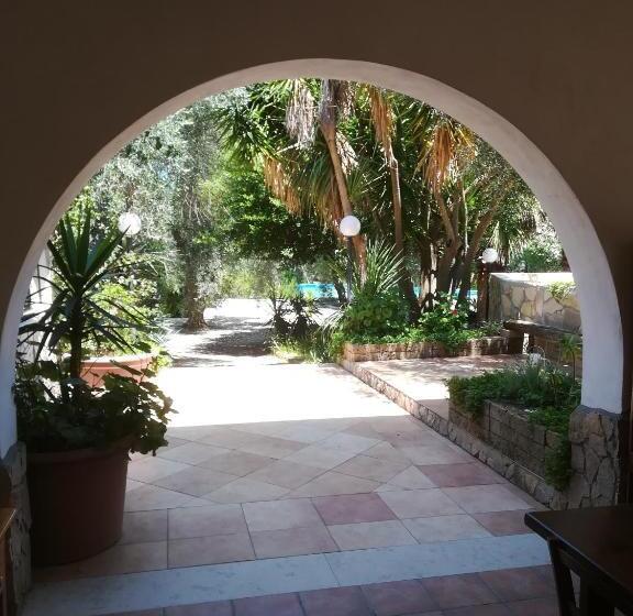 Семейный Полулюкс, Casa Masseria Le Ville
