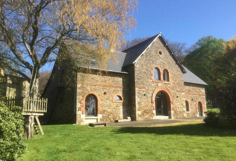 수피리어 패밀리 룸, La Chambre Montbrault