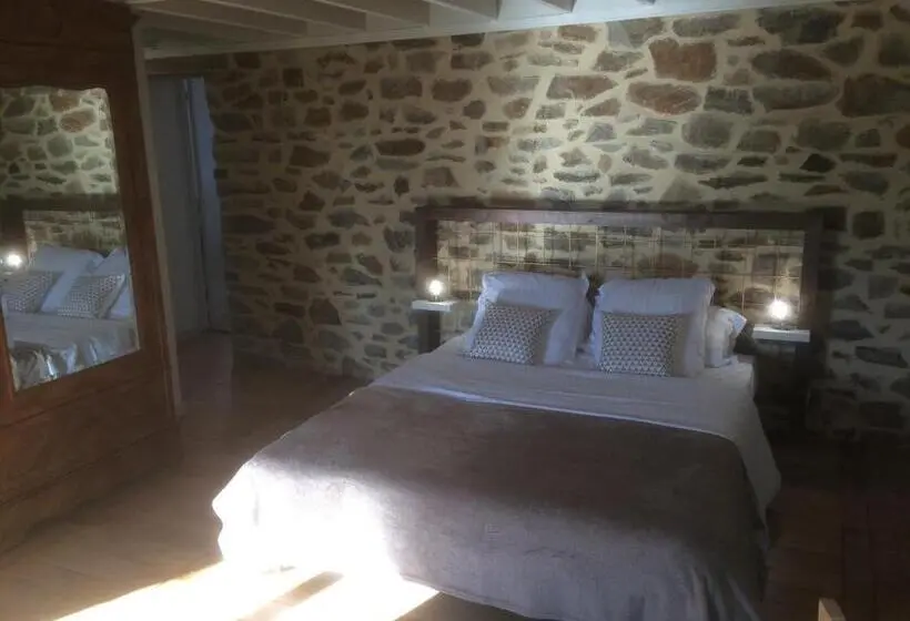 スーペリアファミリールーム, La Chambre Montbrault