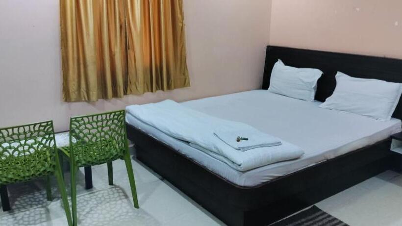 带大床的标准间, Aradhya Side Sea View Hotel Near Puri Beach Excellent Choice Of Travellers Best Seller By Morserv