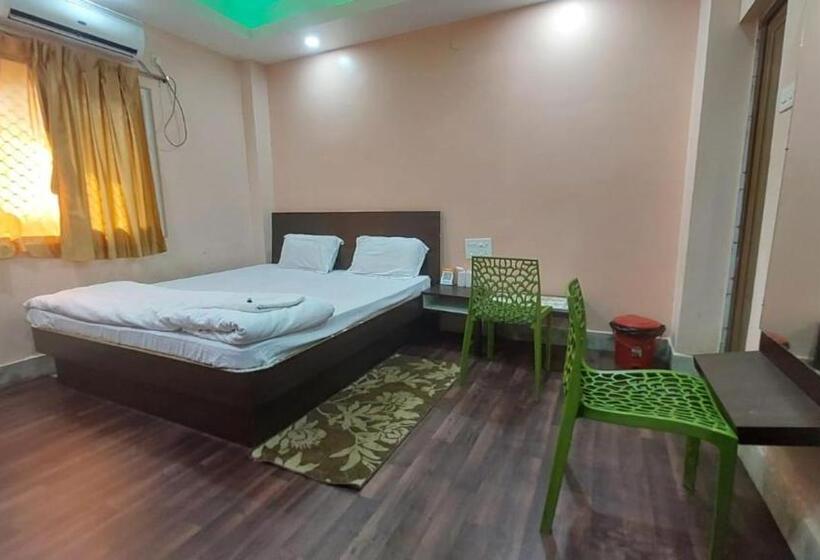 豪华房间, Aradhya Side Sea View Hotel Near Puri Beach  Excellent Choice Of Travellers   Best Seller By Morserv