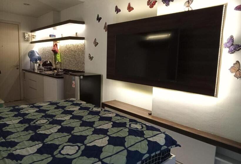 デラックスルーム, Collection O 93914 Iconic Residence