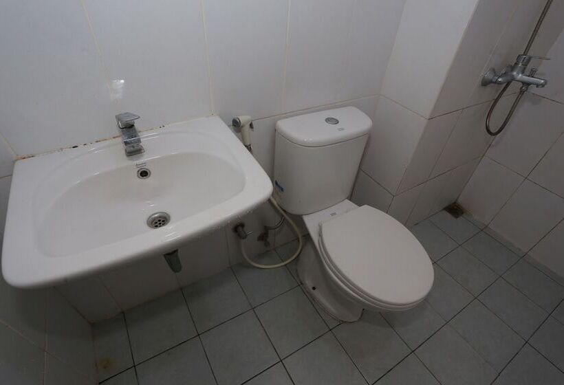 デラックスルーム, Collection O 93914 Iconic Residence