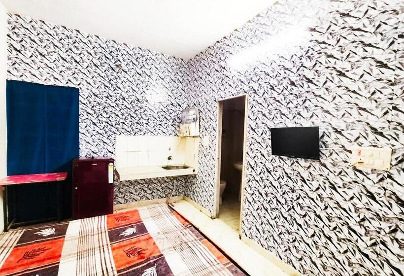 غرفة ديلوكس, Kamal Villa    Lpu Green Velly    Super Deluxe Rooms